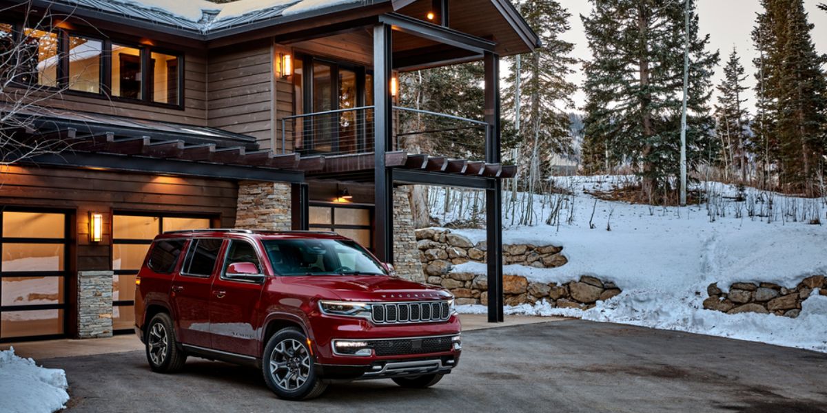 2022-Jeep-Wagoneer-SeriesII-SUV-L01 (1).jpeg