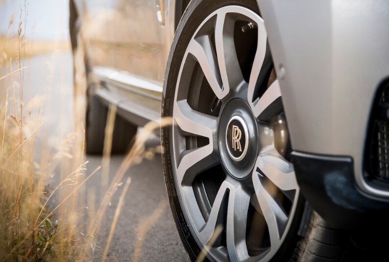 Rolls-Royce Tires