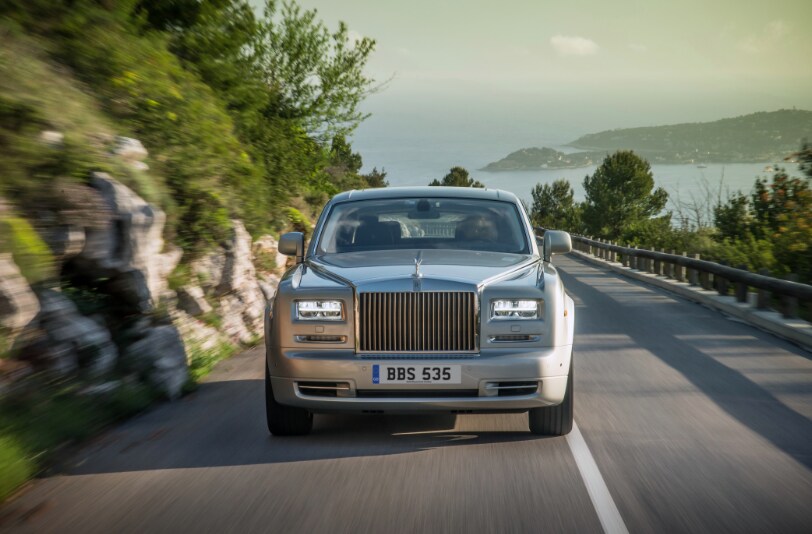Rolls-Royce Phantom.PNG
