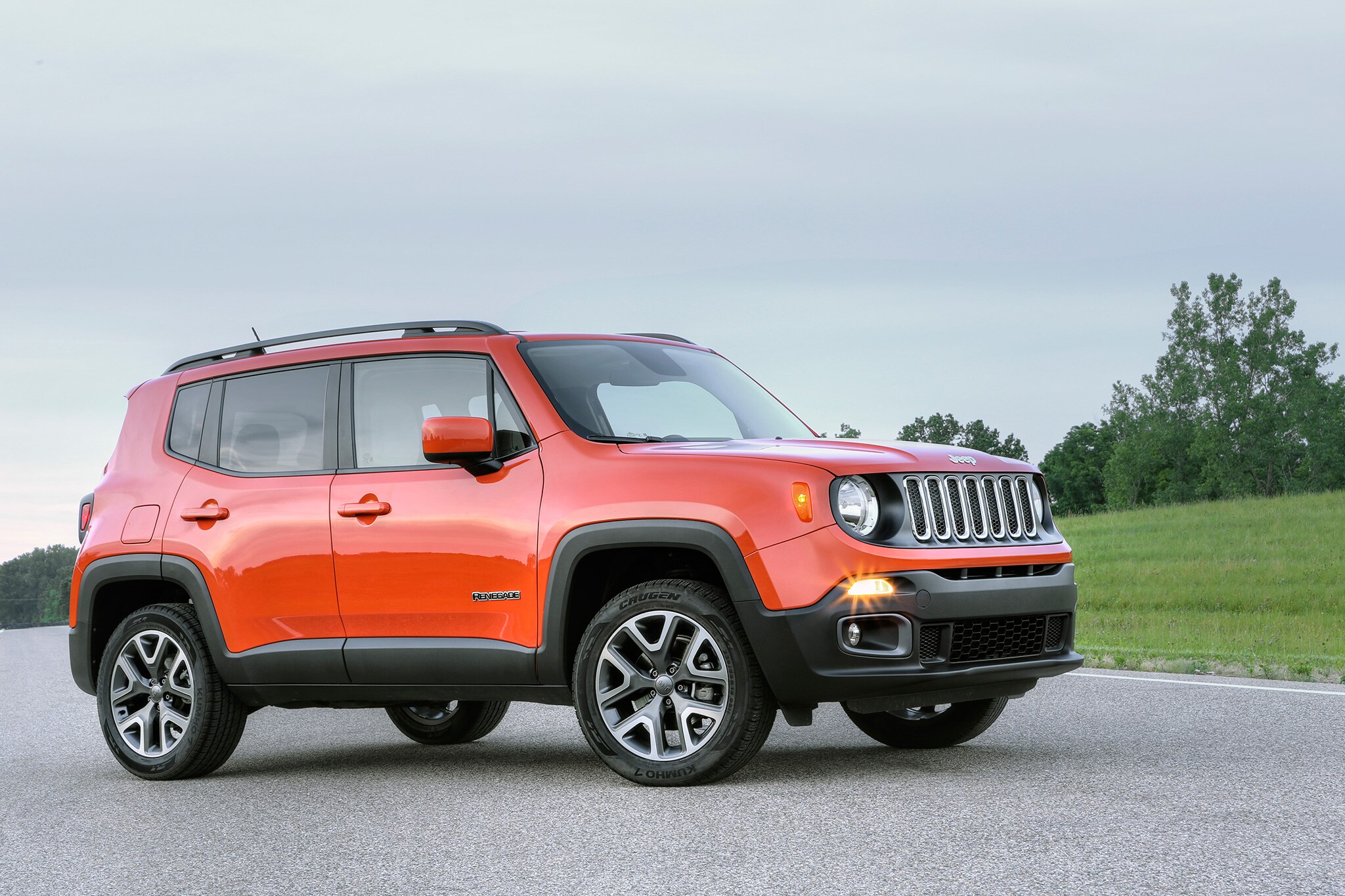 2017-Jeep-Renegade-Latitude-.jpg