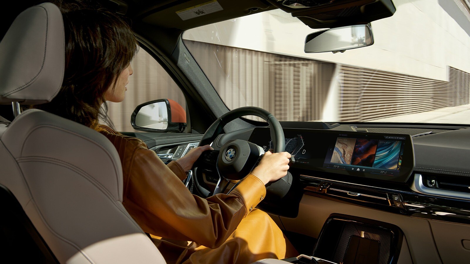 2025_BMW_X1_interior_dashboard.jpg