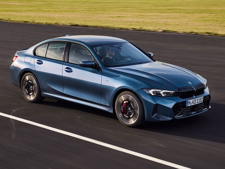 2025_BMW_3_series_sedan_exterior.jpg
