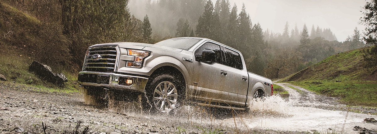 2017 Ford F-150_lifestyle2.png