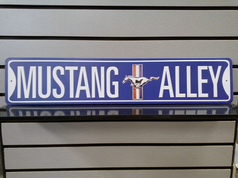 MUSTANGALLEYSIGN.jpg