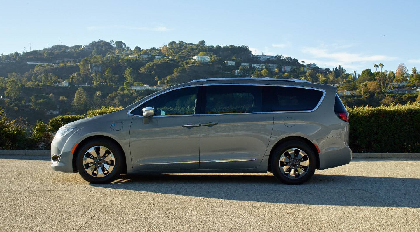 2023 Chrysler Pacifica Lease NJ