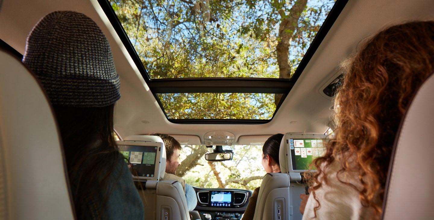 2023 Chrysler Pacifica Summit NJ