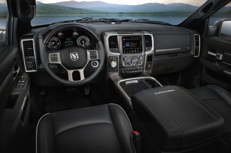 2016 Ram 1500 Interior.PNG