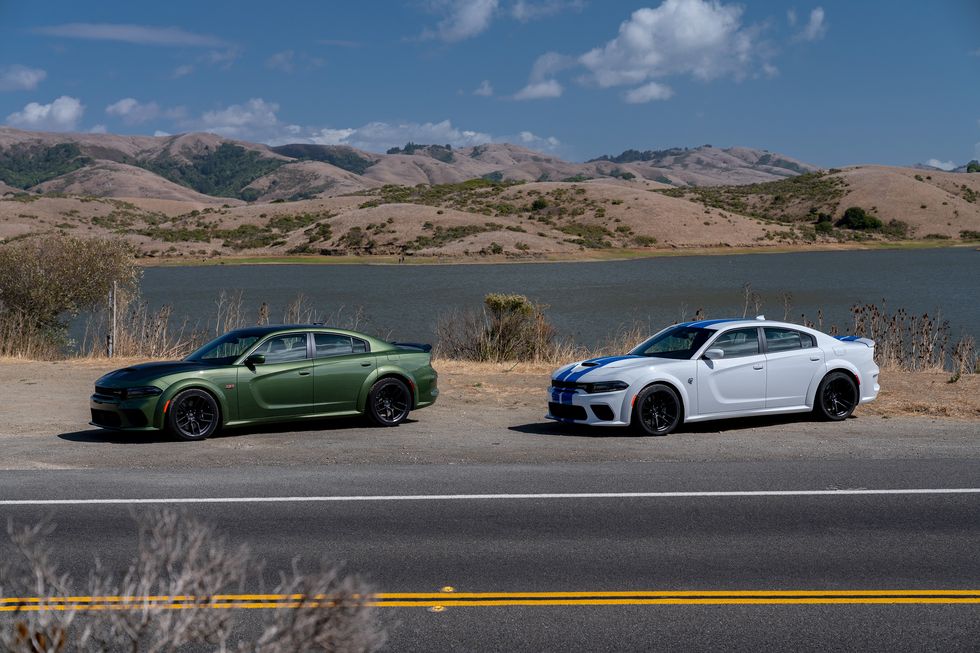 2020-dodge-charger-widebody-104-1570661910.jpg
