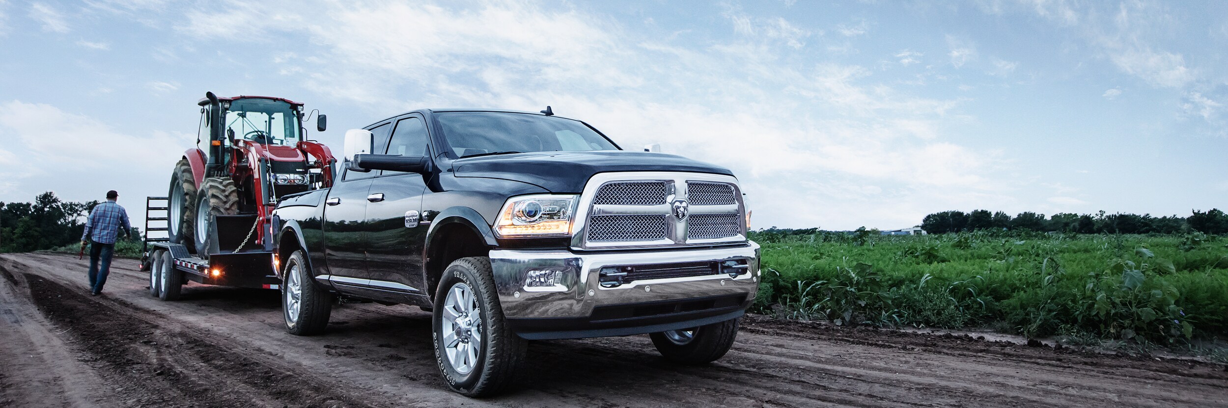 2017 Ram 2500 - Exterior (3).jpg