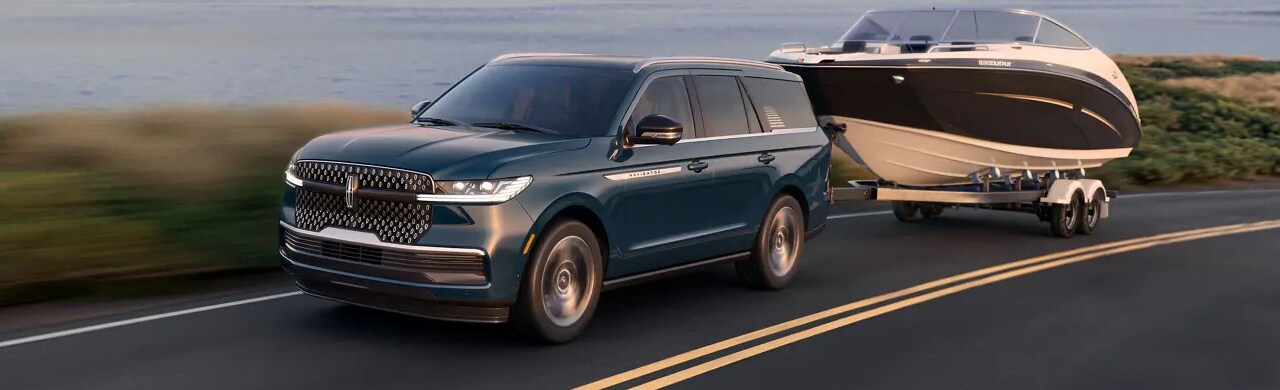 Boat%2C%20Camper%2C%20or%20Trailer%3F%20What%20the%202026%20Lincoln%20Navigator%20Can%20Tow%20for%20Your%20Next%20Arizona%20Adventure.jpg 2026 Lincoln Navigator