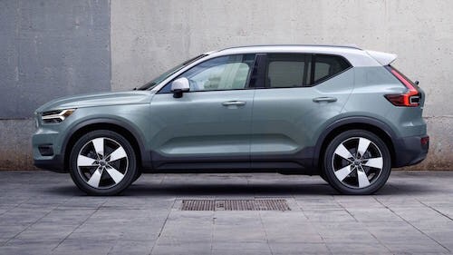 2019 Volvo XC40 Profile.jpg