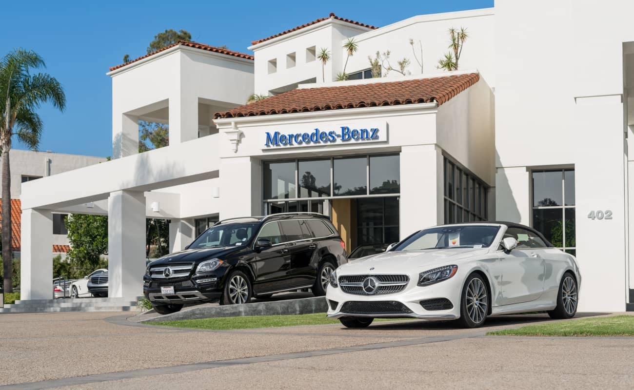 Mercedes-Benz-Exterior.jpg