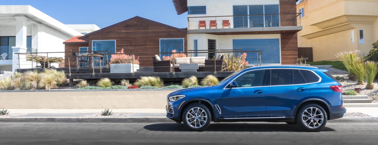 2019 BMW X5 Side.jpg