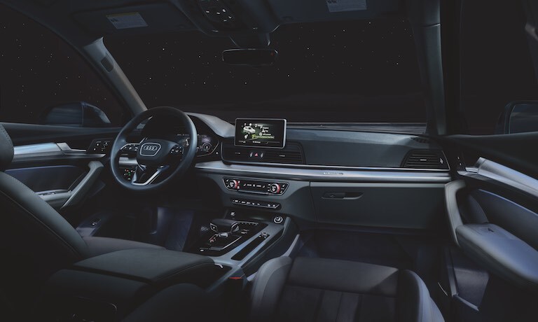 2019 Q5 Interior