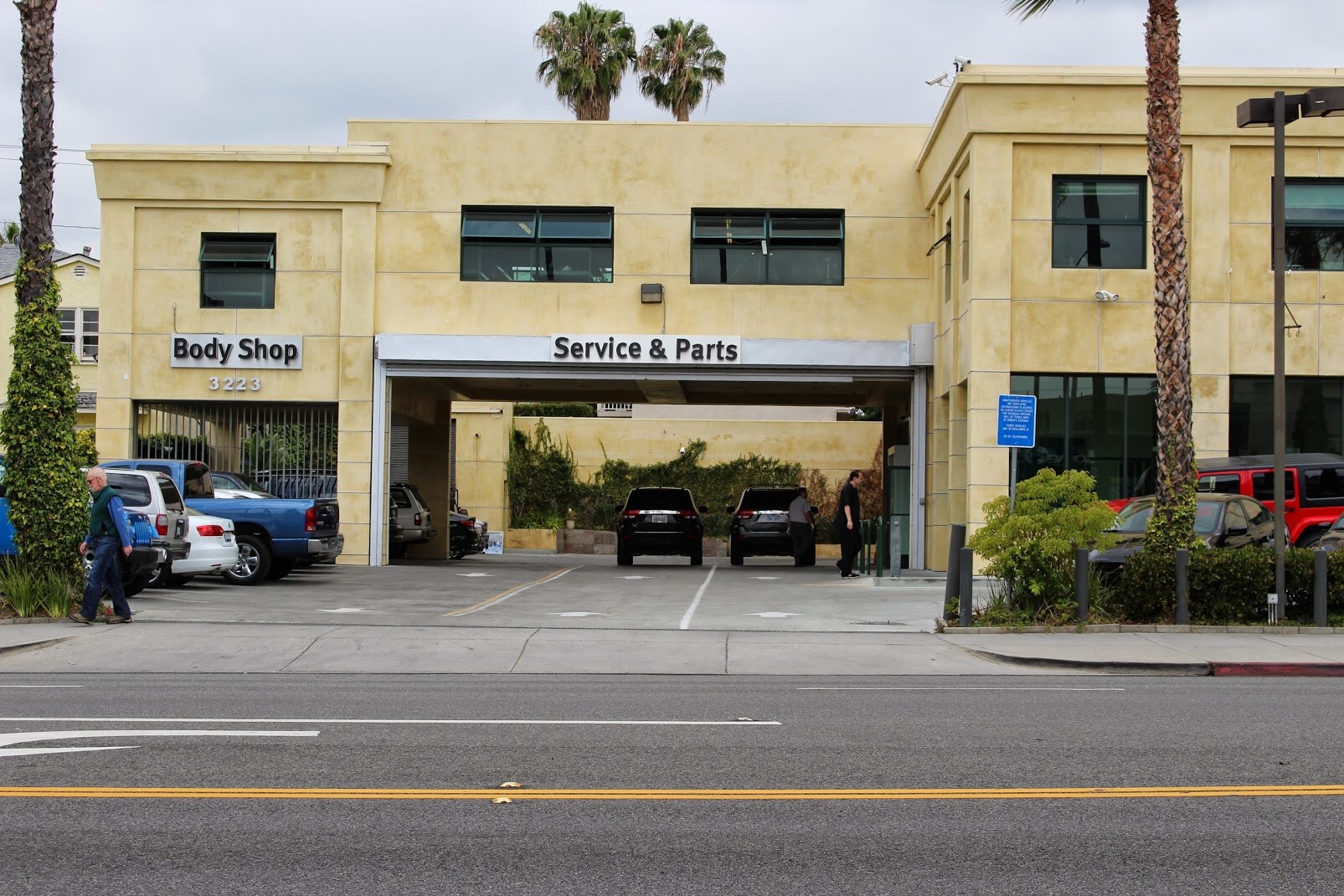 MOPAR Parts & Accessories in Santa Monica