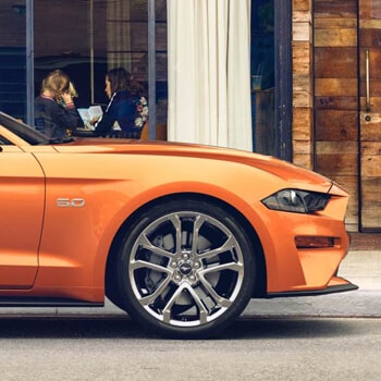 Unmistakably Mustang - The profile says it all with its aggressive front-end design and body lines for days. Santa Monica Ford Lincoln | New Ford dealership in Santa Monica, CA 90404 Upcoming 2018 Ford Mustang