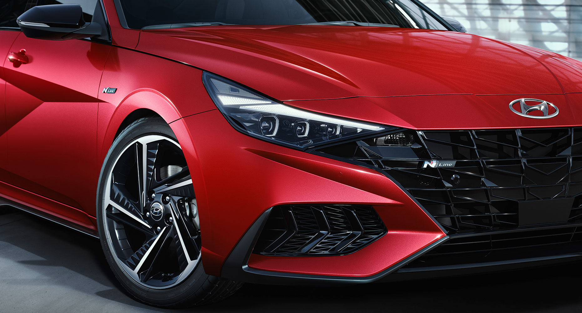 2021 Hyundai Elantra Exterior | Stratford Hyundai