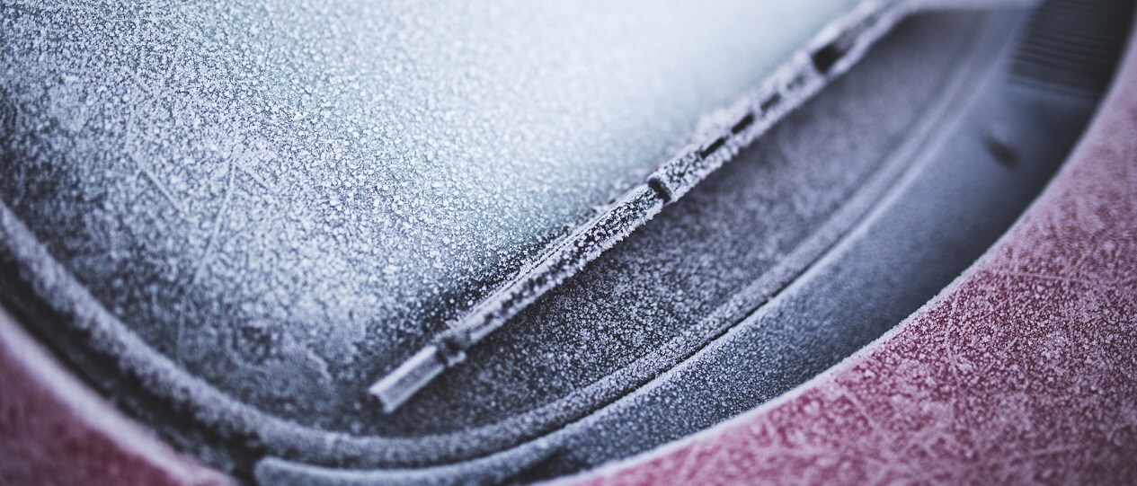 Quickest Way to Safely Defrost a Windshield | Stratford Hyundai Quickest Way to Safely Defrost a Windshield | Stratford Hyundai