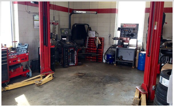 Savage Kia Service Bay