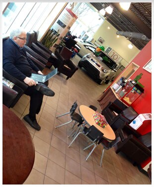Savage Kia Customer Lounge