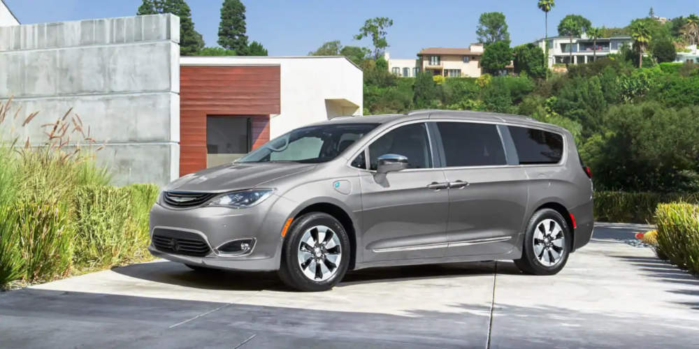 Shop 2019 Chrysler Pacifica Hybrid in Robesonia, PA