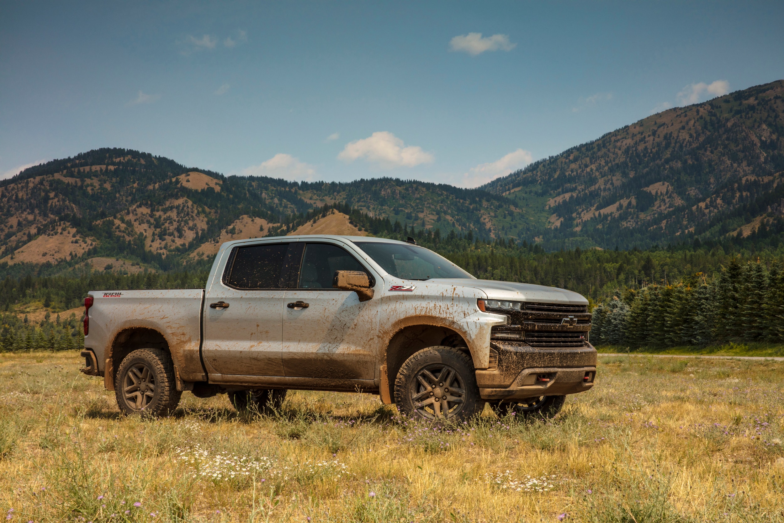 2019-Chevrolet-Silverado-TrailBoss-063.jpg
