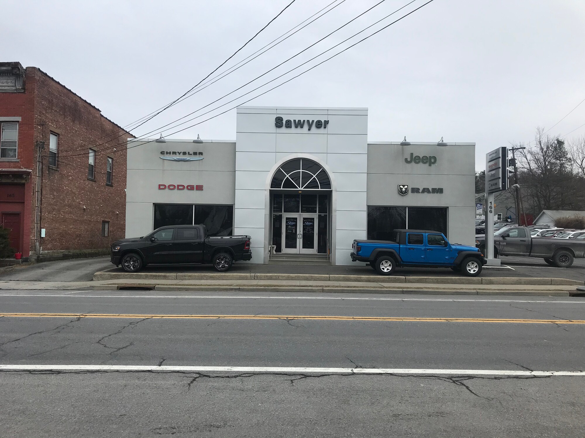Hudson, NY Chrysler Dodge Jeep RAM Dealership Sawyer Motors