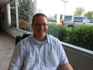 Staff member Kyle Schaffer from ID_43b8f4dee5a7