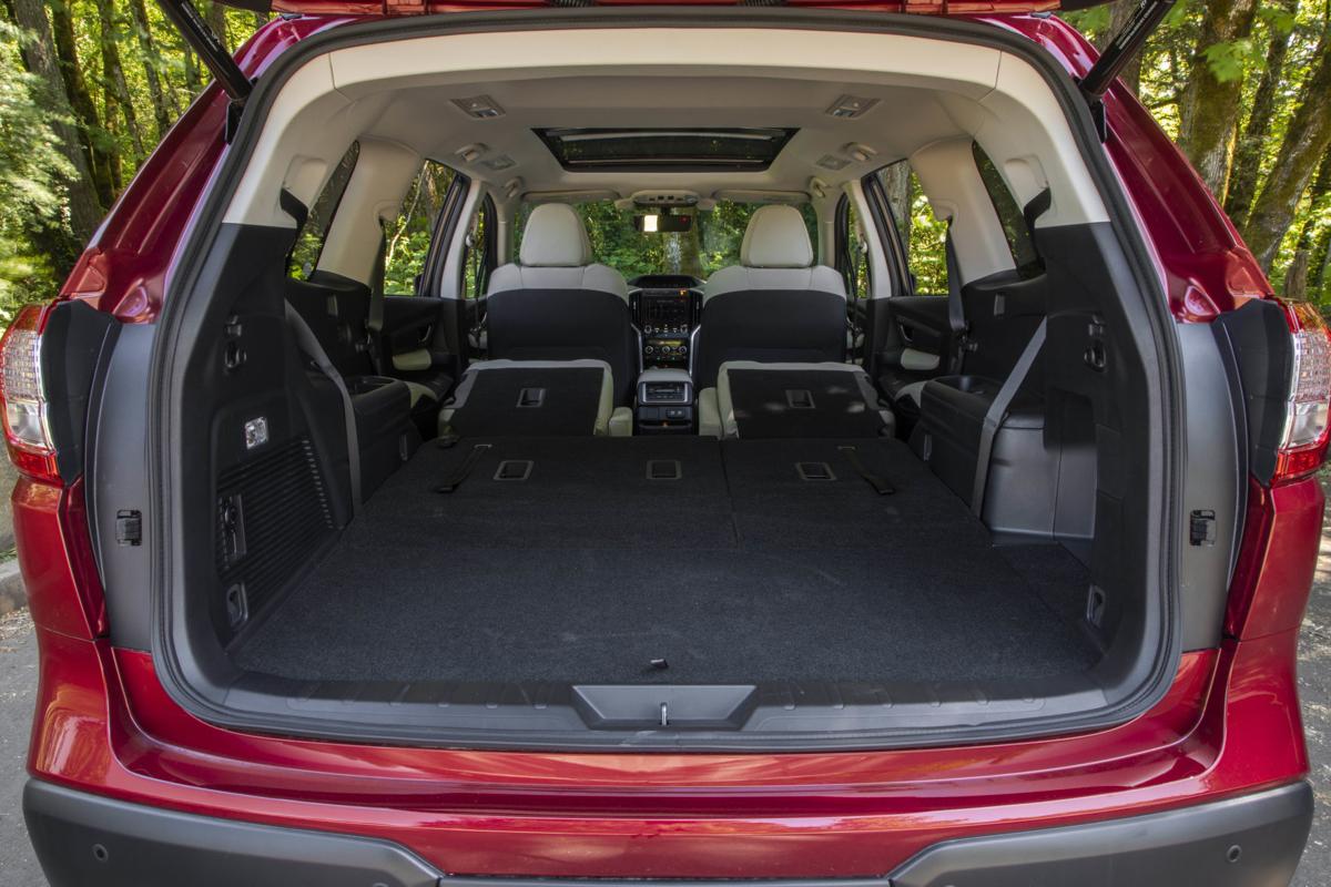 Subaru Ascent Rear.jpg