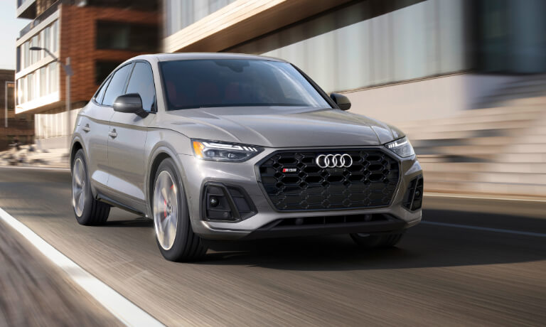 2023 Audi SQ5 exterior city head on