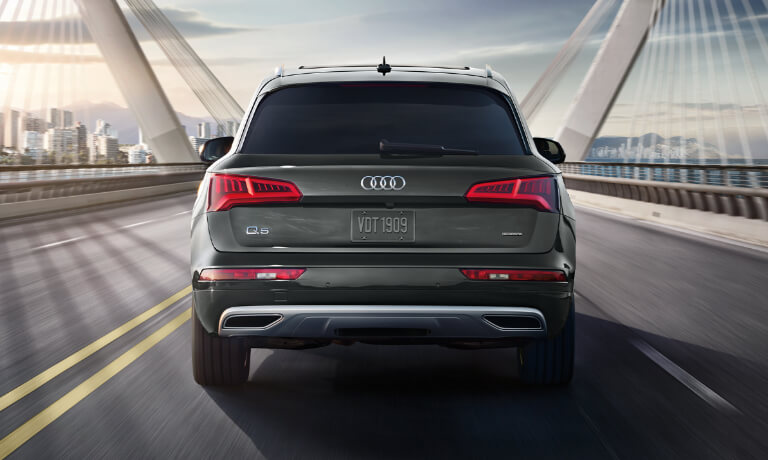 2020 Audi Q5 rear view exterior