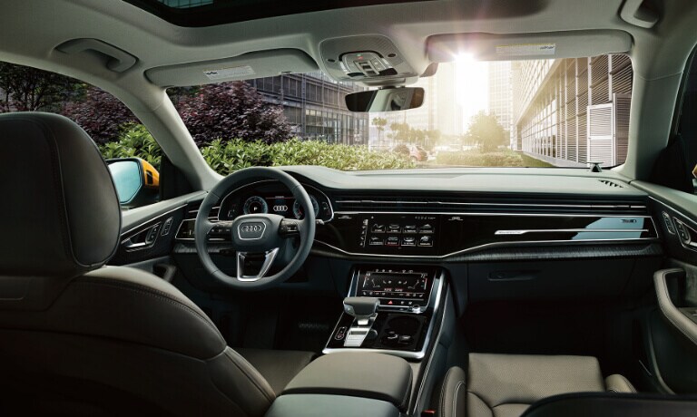 Interior image of 2020 Audi Q8
