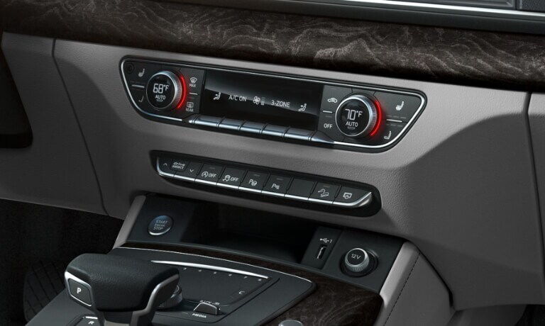 2020 Audi Q5 Center Console