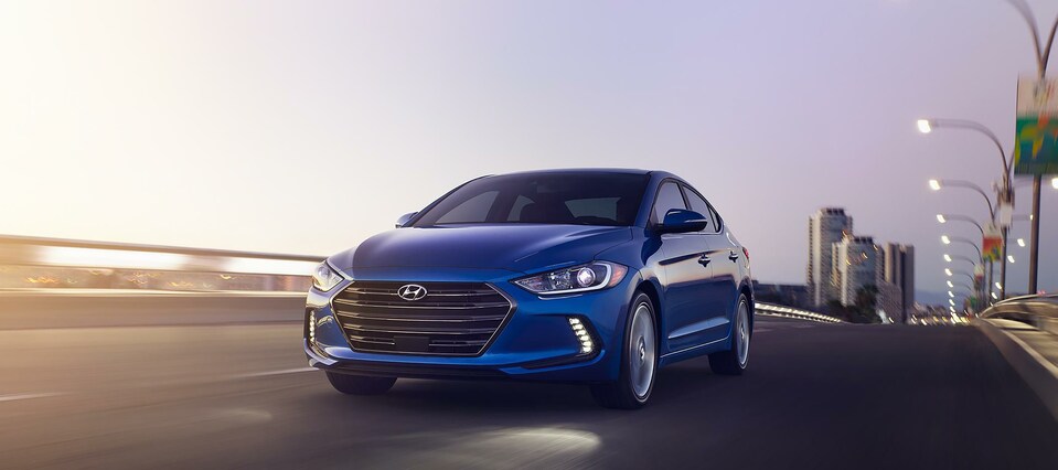 2018-Hyundai-Elantra-SE-Sedan-L01.png