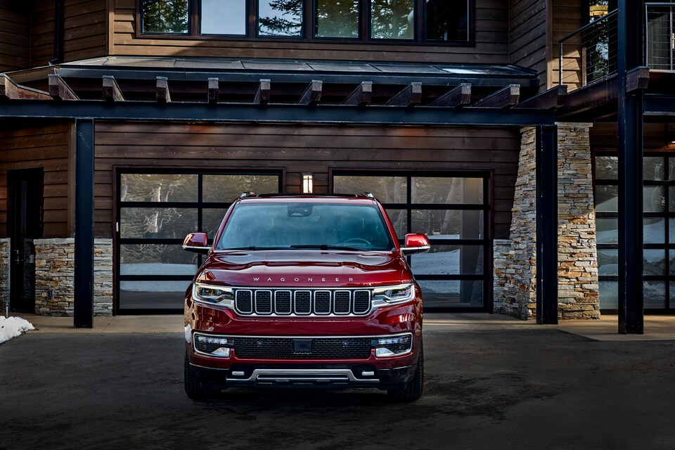 2022-Jeep-Wagoneer-SeriesII-SUV-L05.jpeg