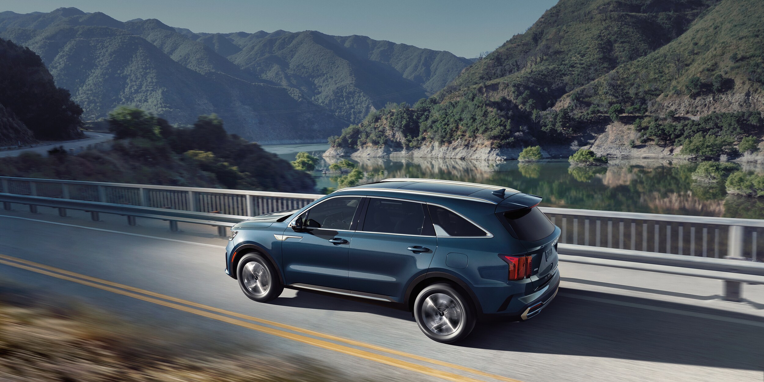 2023-KIA-SorentoHybrid-S-SUV-L01.jpg