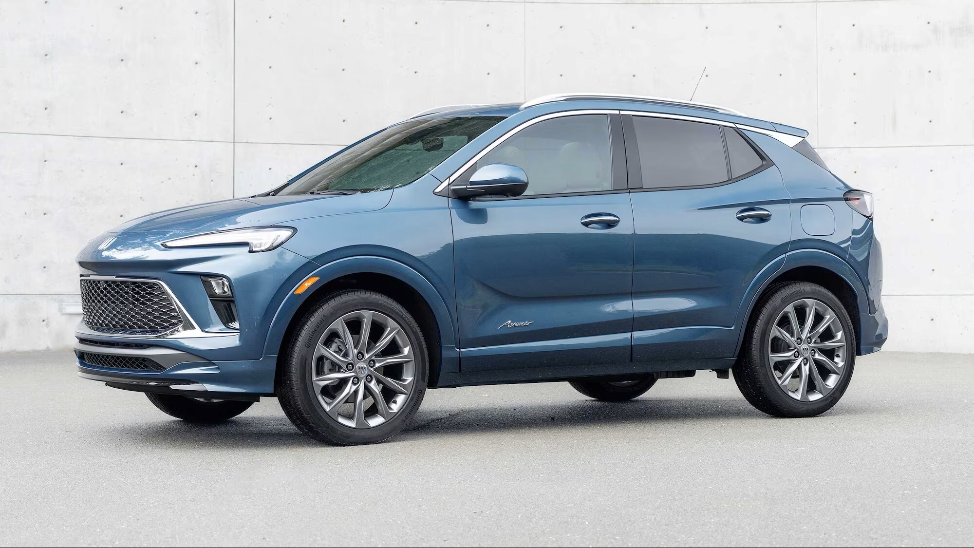 Front%20Three-Quarters%20View%20of%20the%202026%20Buick%20Encore%20GX%20Small%20SUV%20Parked%20in%20a%20Driveway2.jpg 2026 Buick Encore GX for sale at Serra Chevrolet Buick GMC Nashville