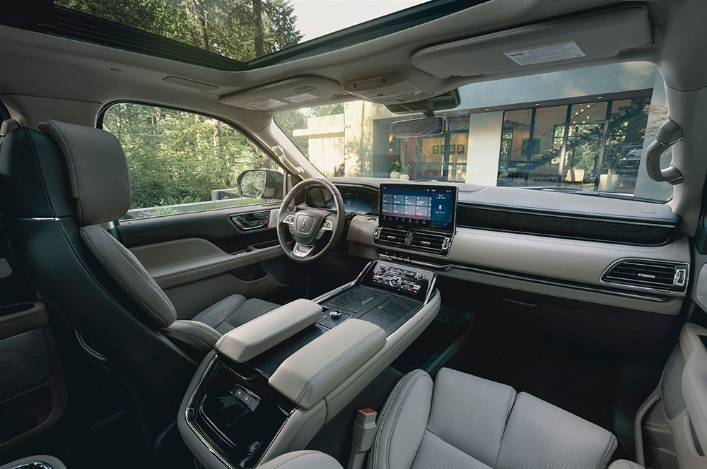 2022 Lincoln Navigator Interior