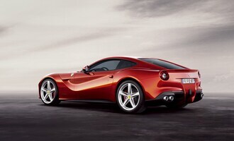 f12_berlinetta_33x20_RWFx330.jpeg