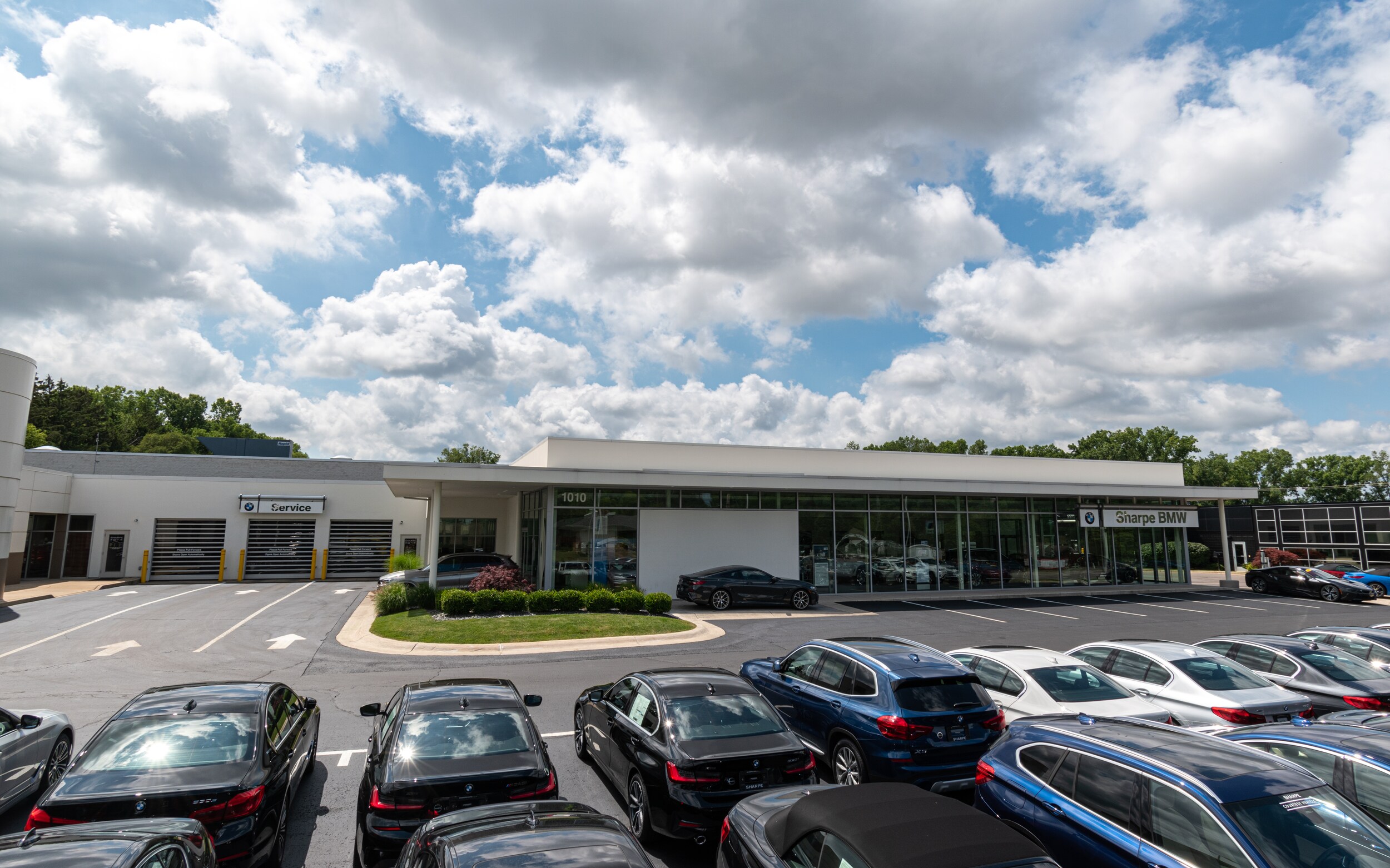 Showroom Exterior-4.jpg