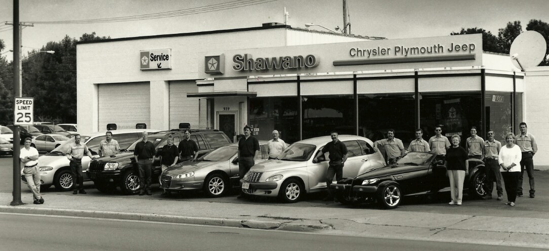 2001 Dealership Photo.png