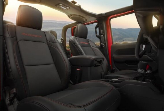 Screenshot_2018-12-07 FCA US Media - 2020 Jeep Gladiator(2).png