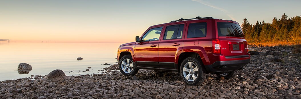 2013 Jeep Patriot Exterior Rear End.jpg