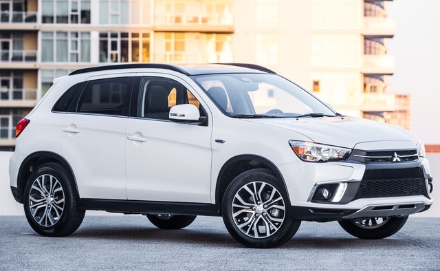 18 outlander sport.jpg