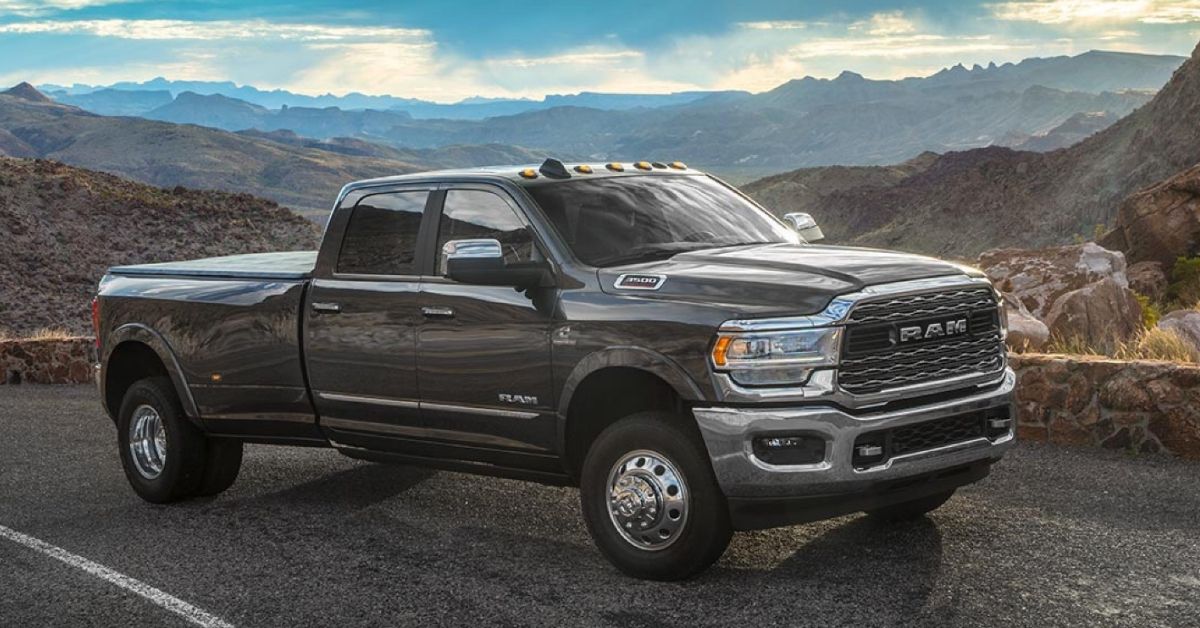 2019 RAM 3500 SM 4 -min.jpg