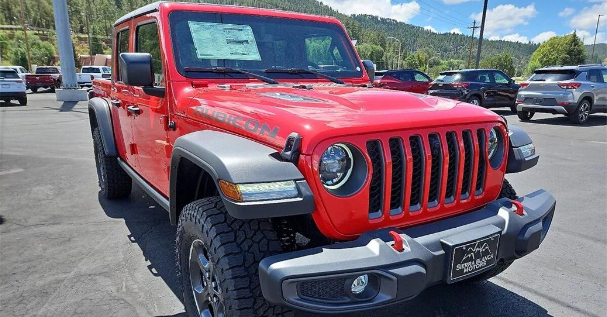 Jeep Dealership Near Albuquerque, NM Sierra Blanca Motors