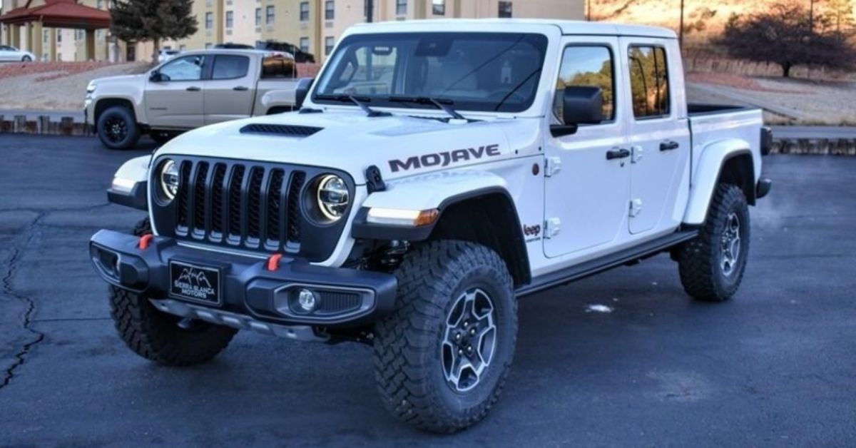 2022 Jeep Gladiator.jpg
