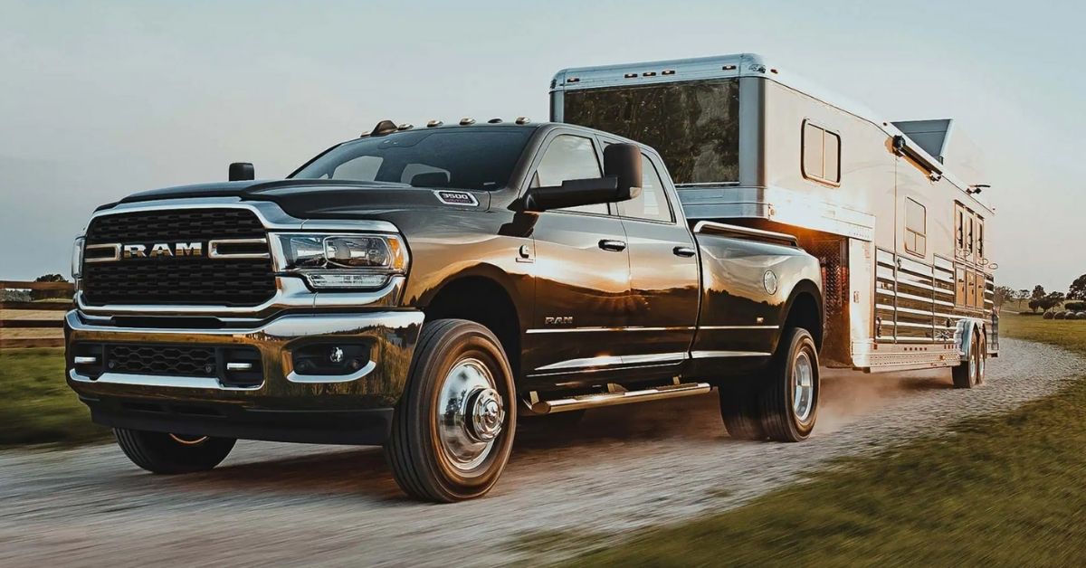 Black 2022 RAM 3500.jpg