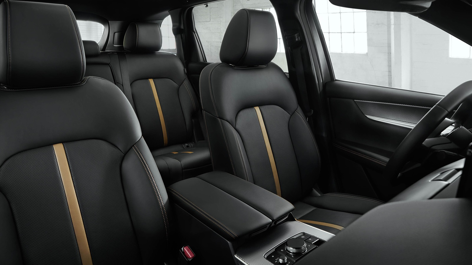 2025 Mazda CX-70 Plug-In Hybrid interior showcasing its spaciousness and modern design.