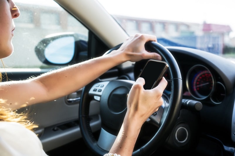 texting while driving Orlando Toyota tips
